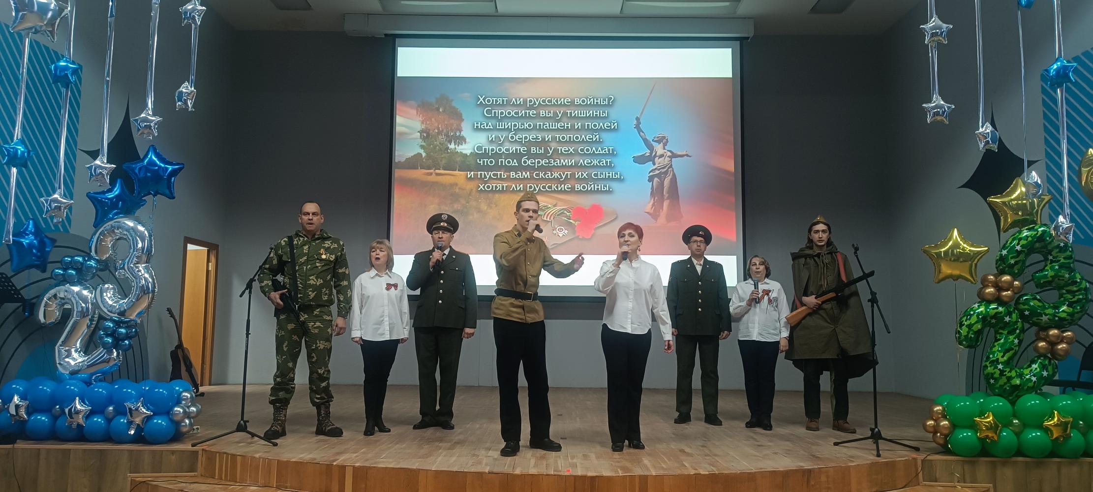 Завод «Ижсталь» провел фестиваль творчества в честь 80-летия Победы