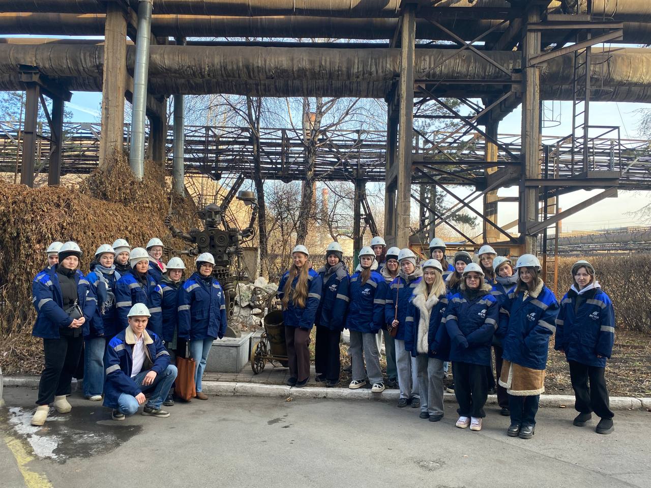 ЧМК провёл экскурсию для студентов ЧелГУ