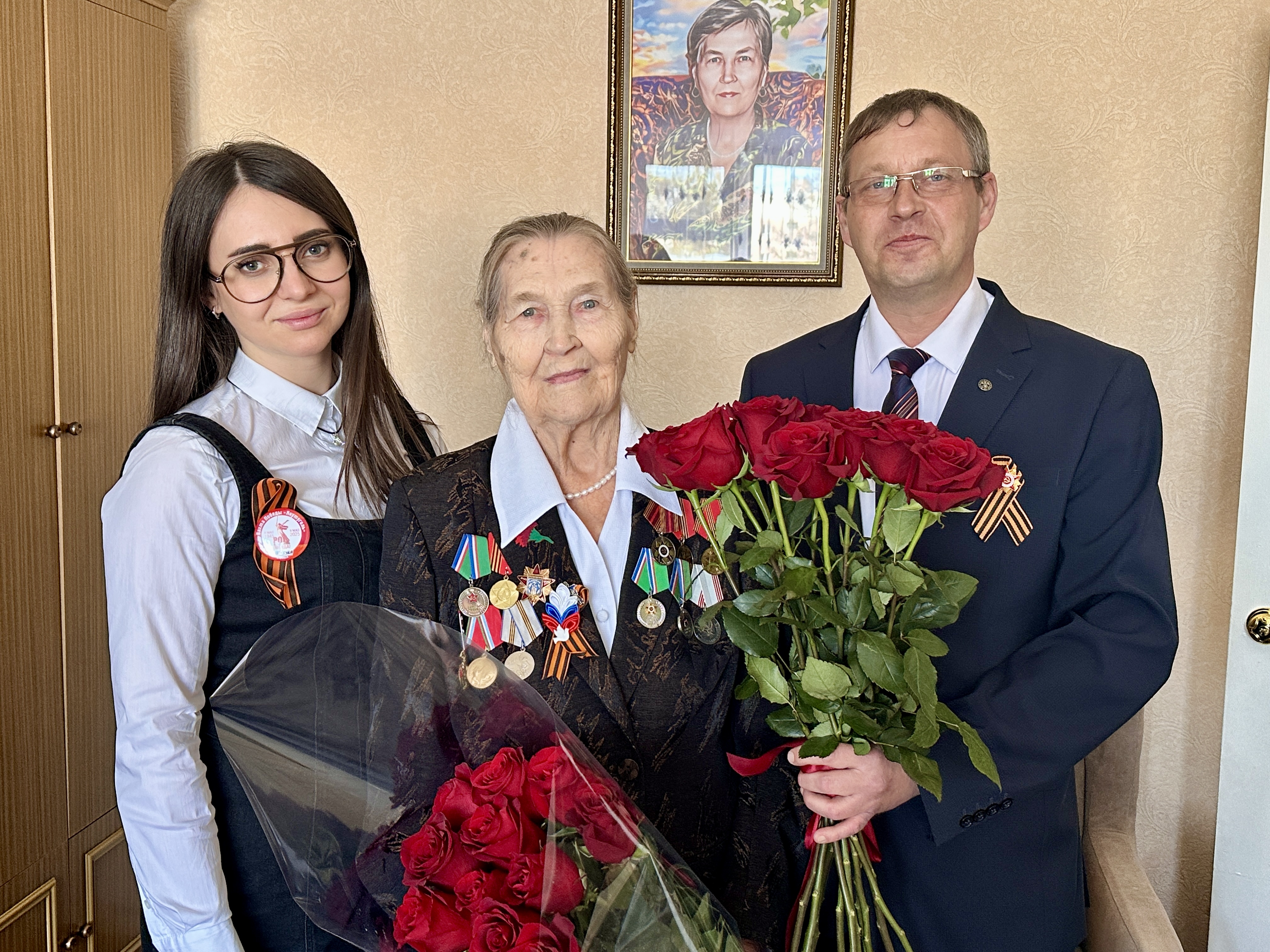 Коллектив «Якутугля» поздравил тружеников тыла с Днем Победы