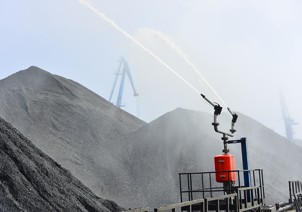 Торговый Порт Посьет в полном объеме запустил стационарную систему пылеподавления на угольных складах